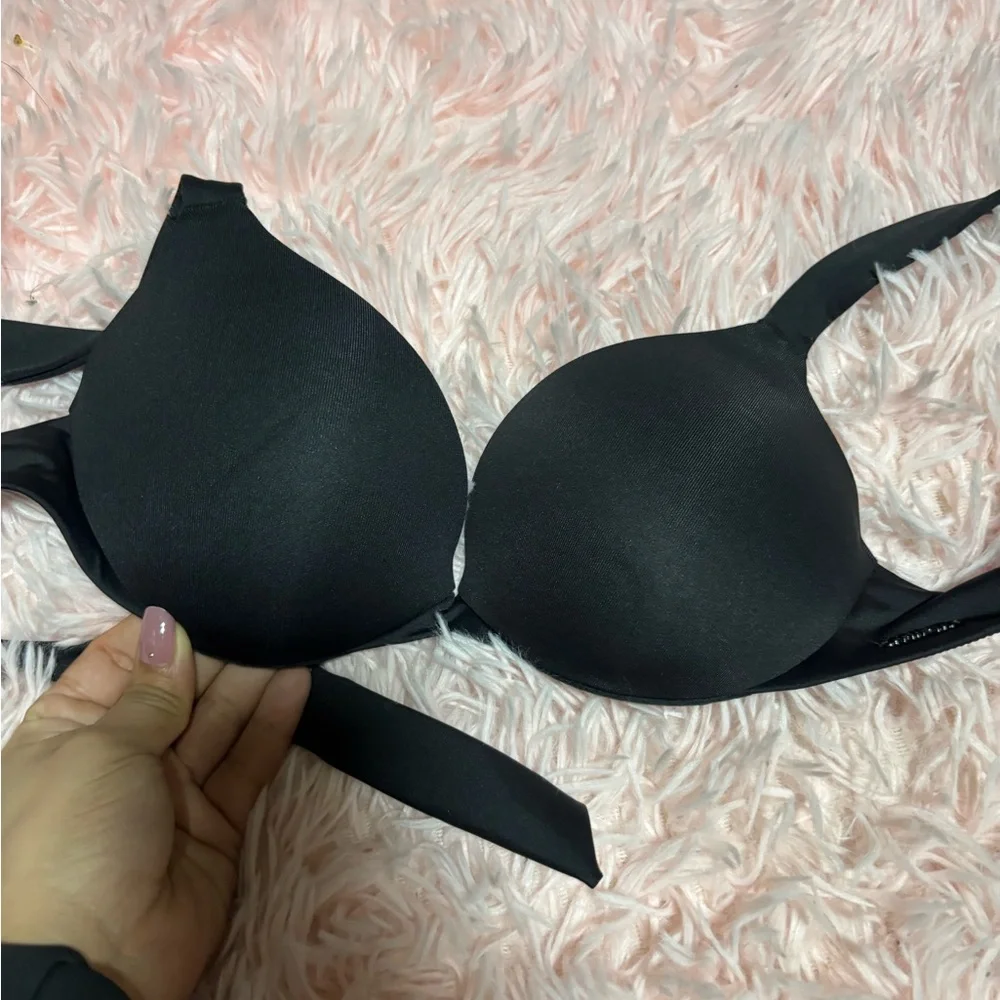 SKIMS Black Push-Up Swim Bikini Top